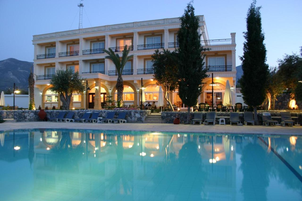 Altinkaya Holiday Resort Kyrenia  Esterno foto